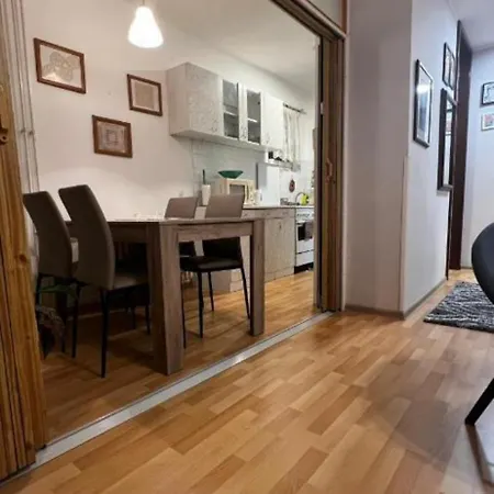 District 021 Lejlighed *